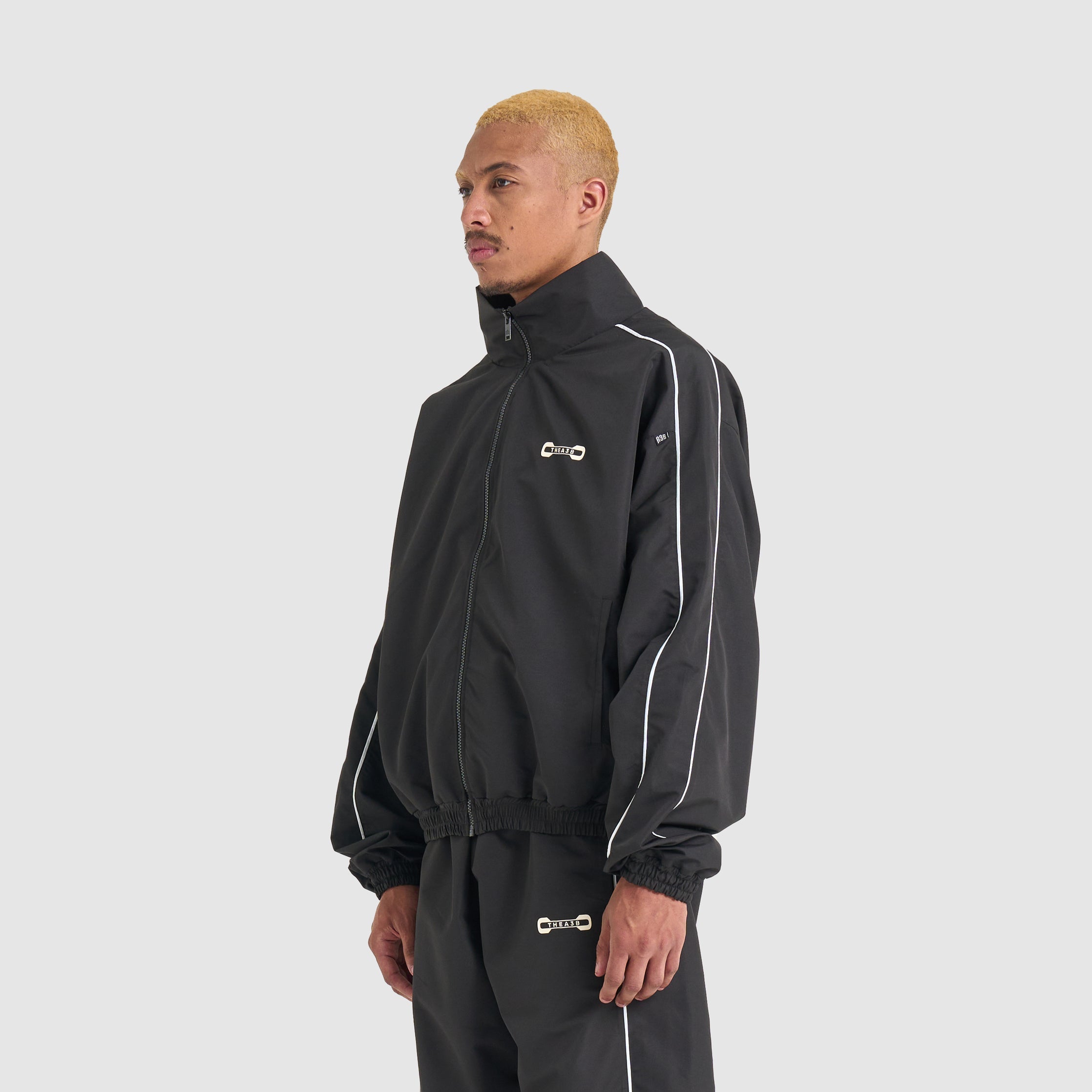 BUILT TO WIN TRACKJACKET