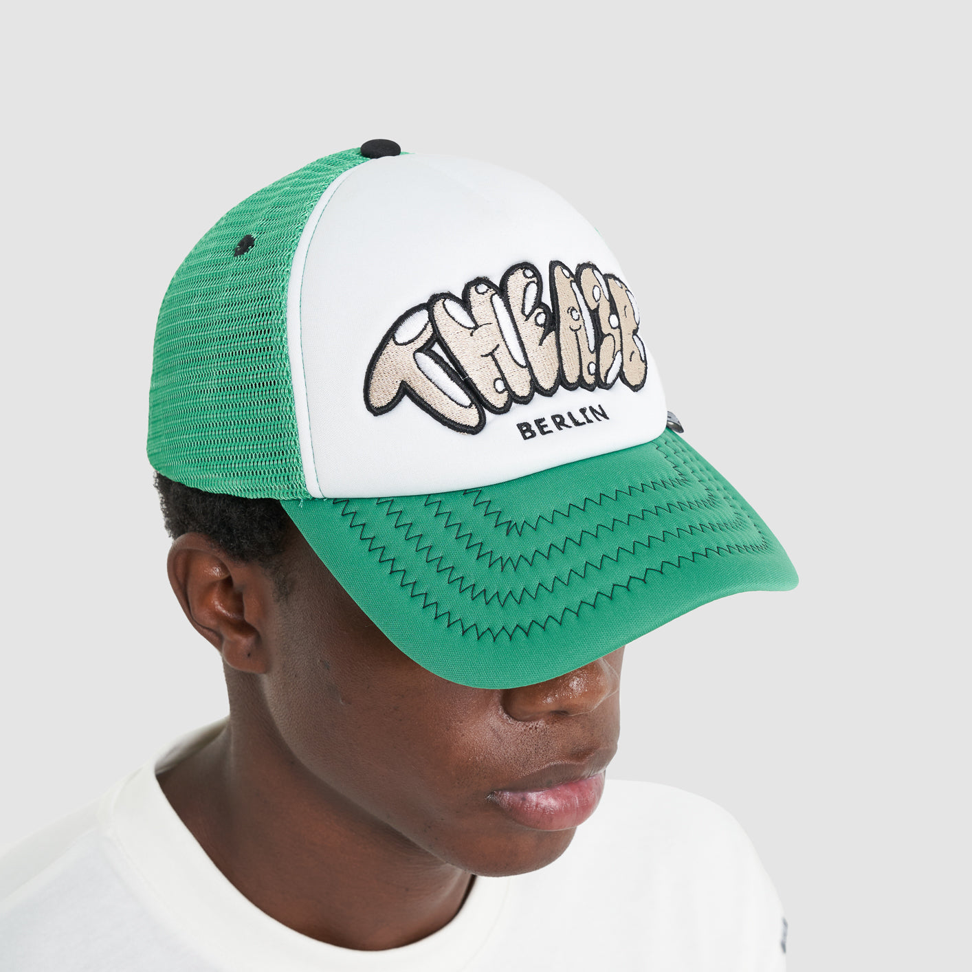 DNA TRUCKERCAP - GREEN