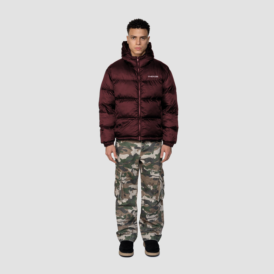 ESSENCE LOGO PUFFER FROSTED - CHERRY