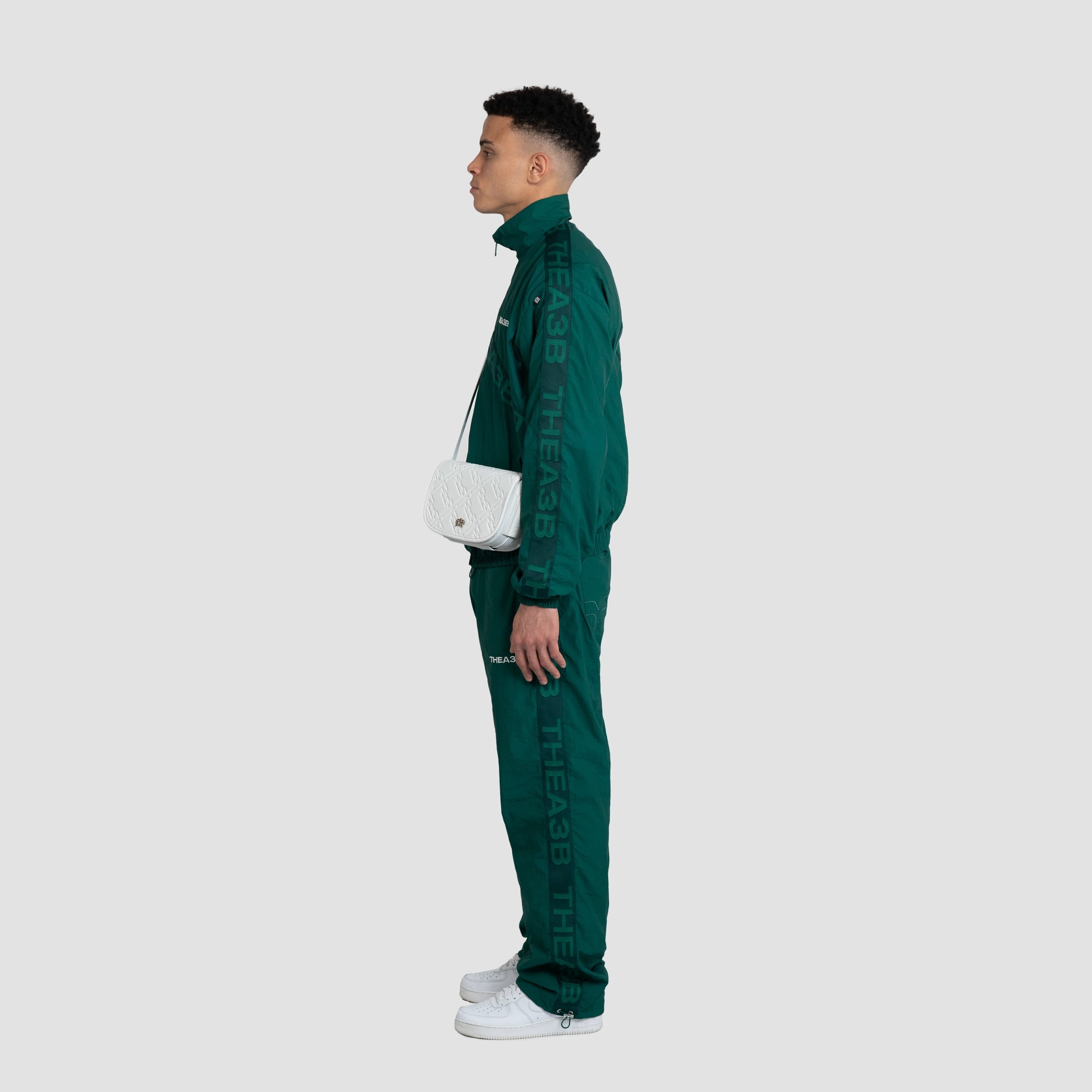 ESSENTIAL TRACK JACKET GREEN - A3B