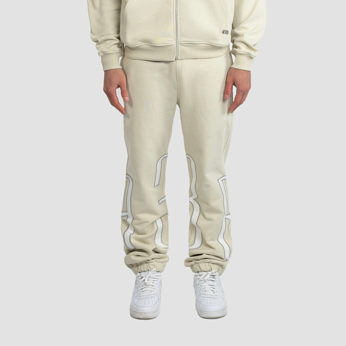 LOGO PATCH TRACKPANTS - A3B