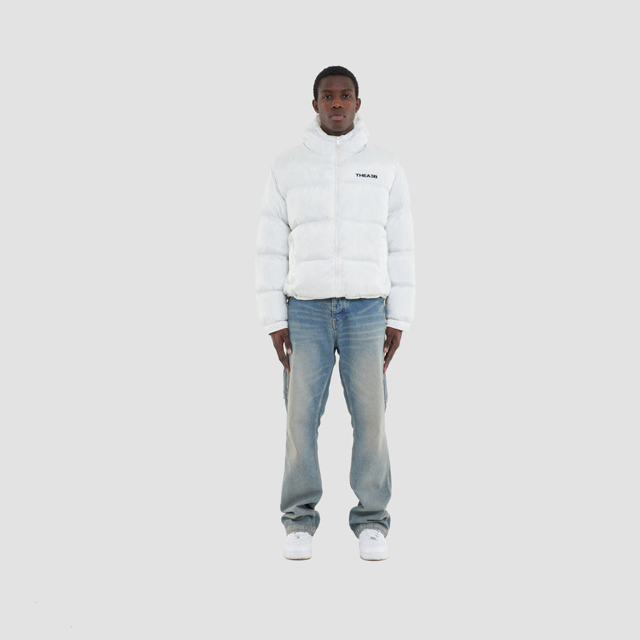 ESSENCE LOGO PUFFER (HOODED) - WHITE - A3B