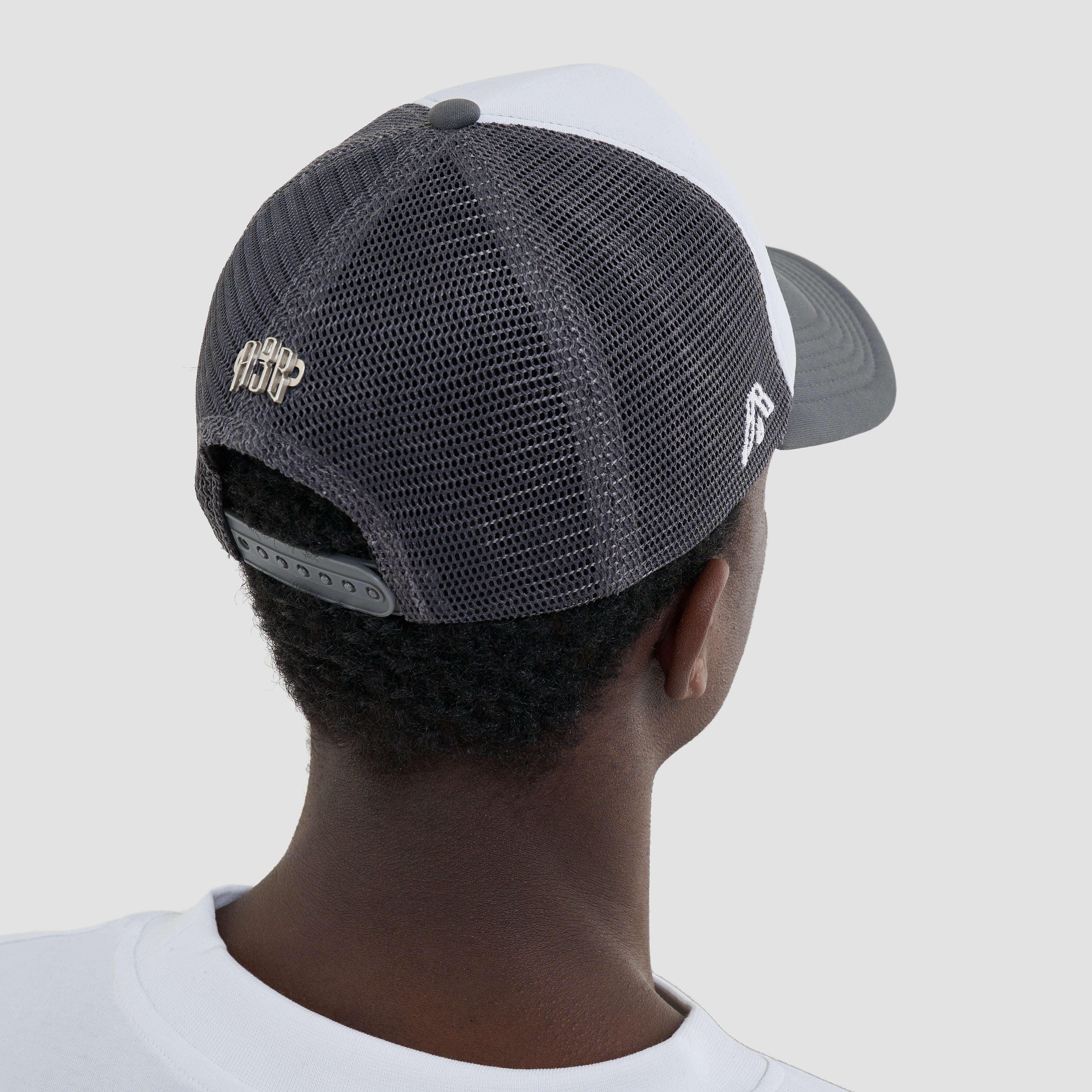 TRUCKERCAP LOGO HEARTS - GREY - A3B